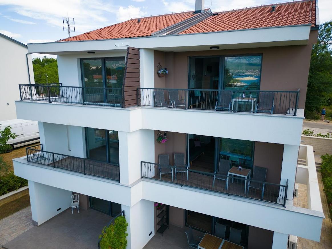 Vila Primorka Apartmani Oleander Silo  Ngoại thất bức ảnh