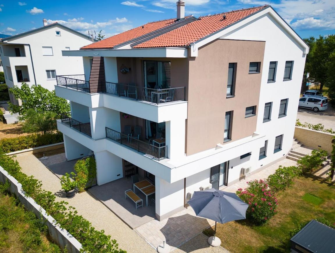 Vila Primorka Apartmani Oleander Silo  Ngoại thất bức ảnh